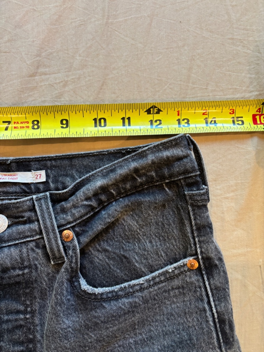 Levi's Premium Ribcage Straight Washed Black Jeans - Picture 5 of 8